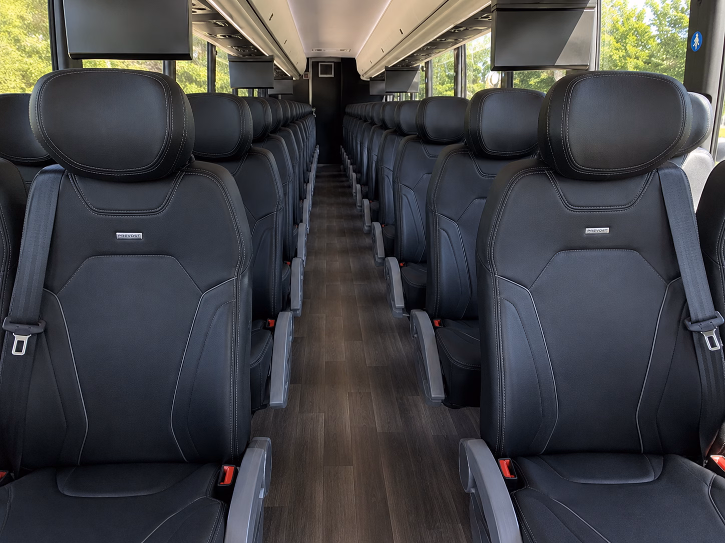 hotel shuttles for conferences and business travel