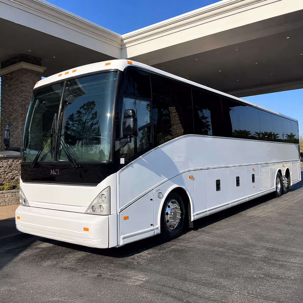 long beach charter bus tours to santa monica mountains national recreation area and grand canyon national park